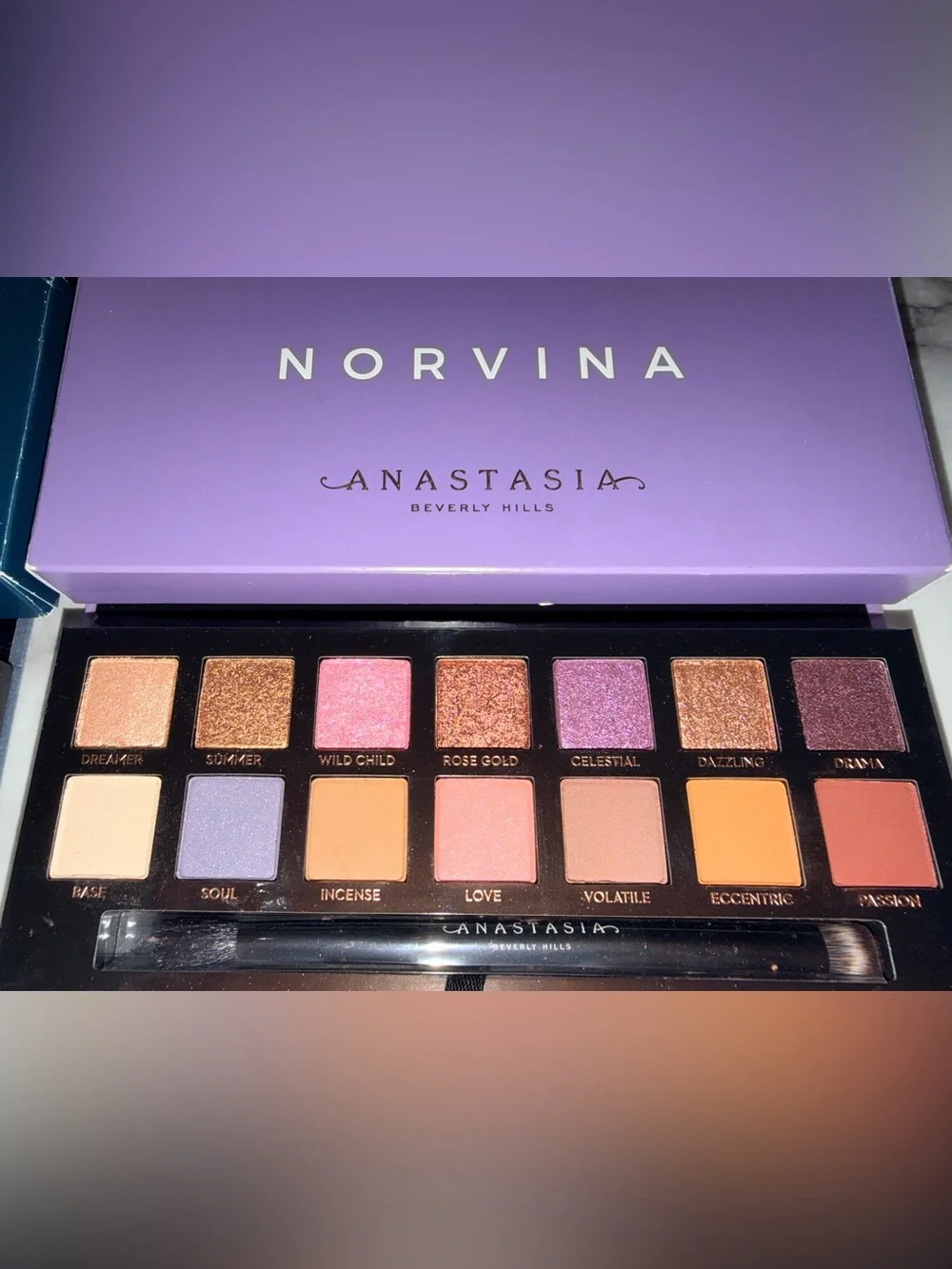 Eyeshadow Palette - Rose, Purple & Copper Multi-Tone Shades